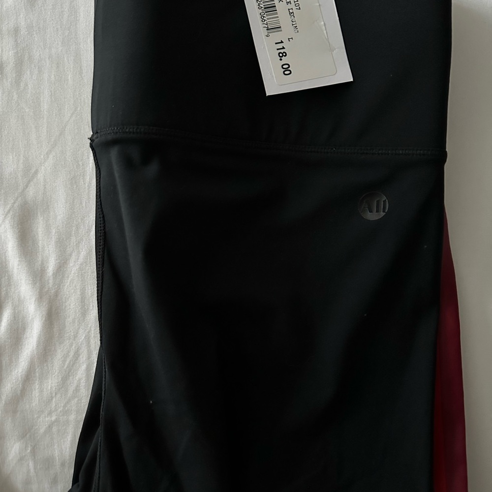 All access brand new leggings